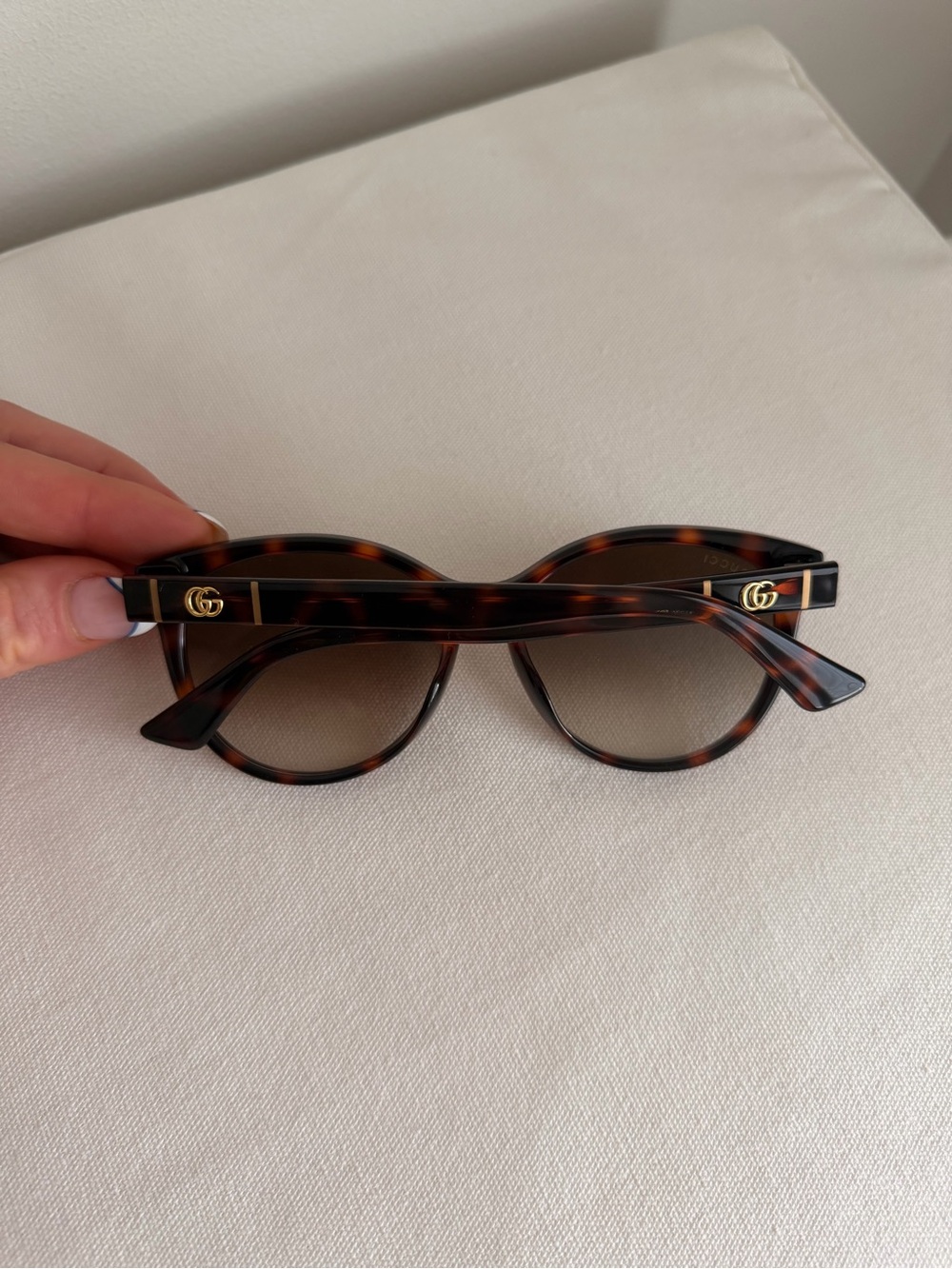 NEW Gucci GG0636SK 002 Havana Sunglasses with Velvet-Lined Case - Picture 3 of 5
